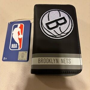 NBA Brooklyn Nets Black and White Wallet. Loungfly new